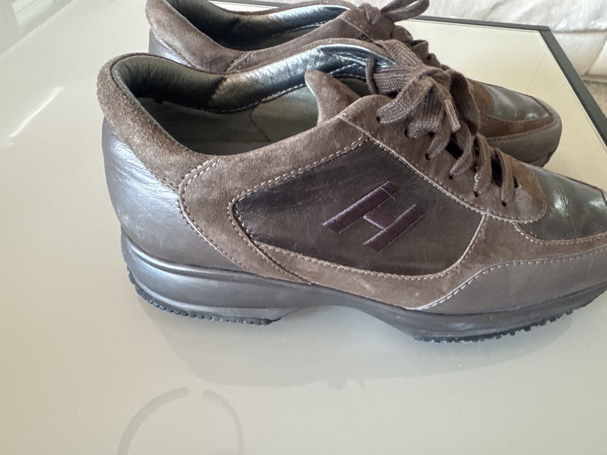 Hogan Damenschuhe: Hogan Schuhe Grösse 39.5 braun – Gebraucht aus Lachen SZ von LuganoLugano 2