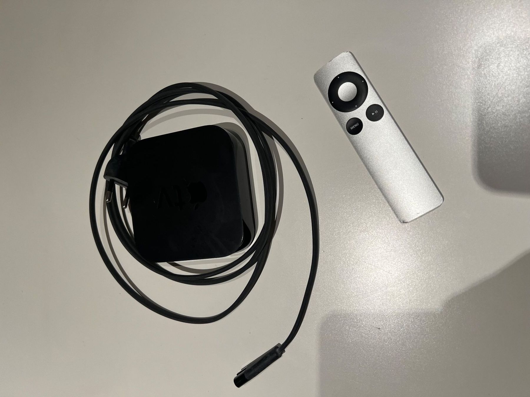 Apple Lettore multimediale & Streamer: Apple TV (3. Generation) – Usato da Zürich venduto da kkenooa 4