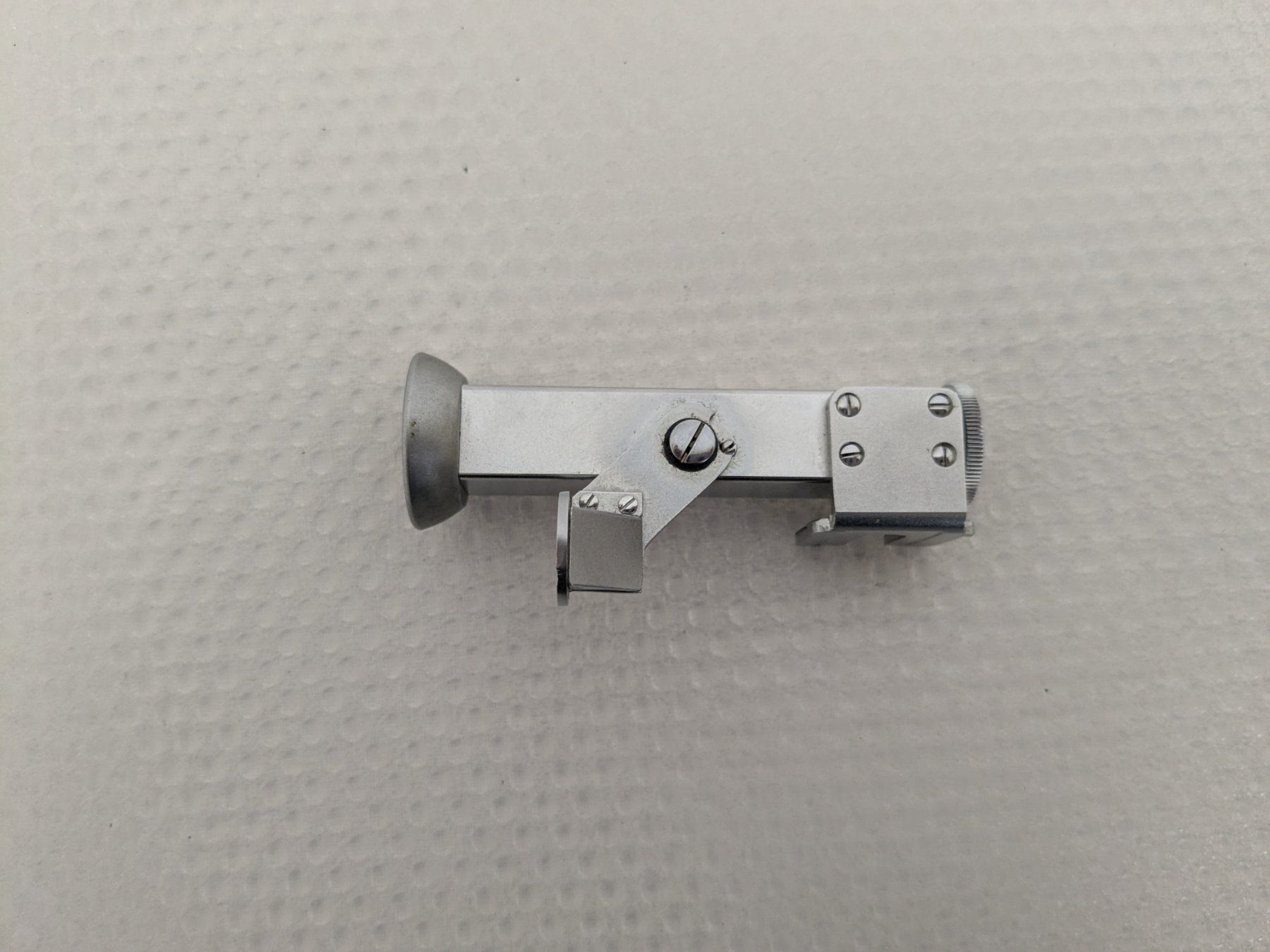 Leitz Fotocamera: Leitz Germany Winkelsucher "Wintu" – Usato da Weinfelden venduto da blaukreuz_brocki_TG 3