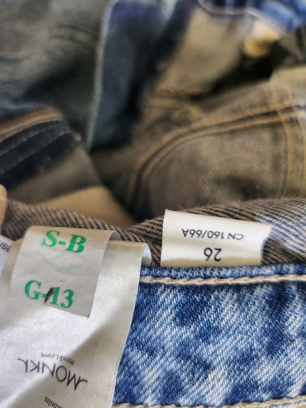 Monki Jeans: jeans – Usato da Schlieren venduto da wik_69lh 2