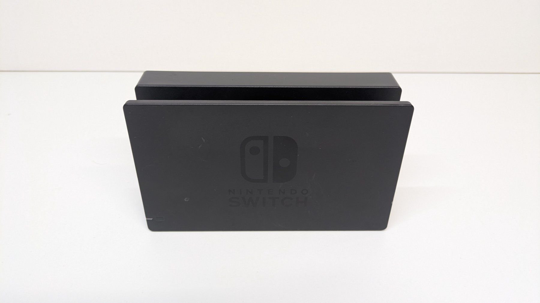 Nintendo Konsolen: Nintendo Switch Dock / TV Dockingstation Original – Gebraucht aus Menziken von mame18 1