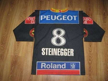 SC BERN #8 STEINEGGER TRIKOT SCB MAILLOT SIGNIERT XS