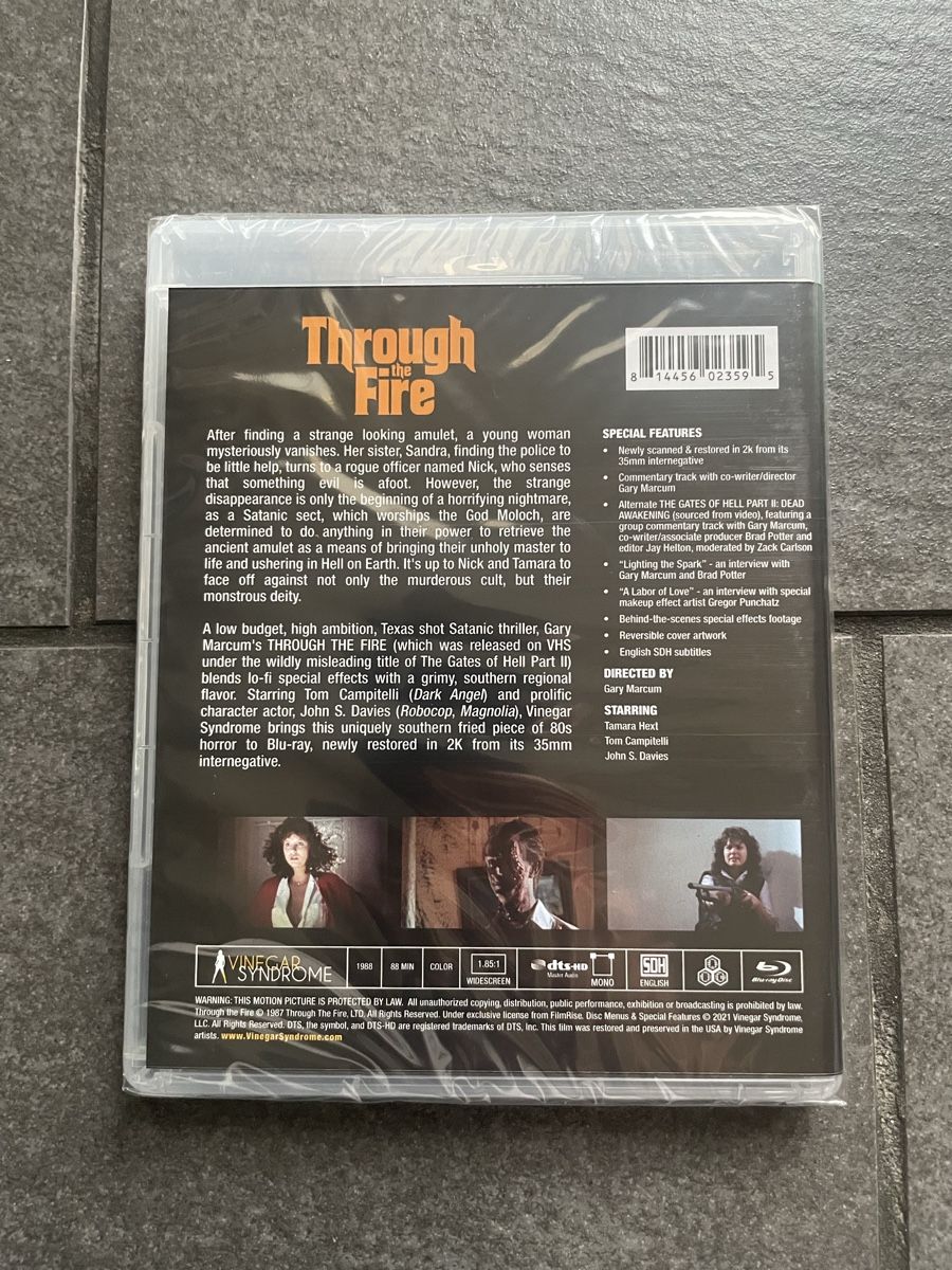 Tutti i DVDs: Through the Fire Blu-Ray Vinegar Syndrome – Nuovo (secondo la descrizione) da Zürich venduto da cENS0R 3