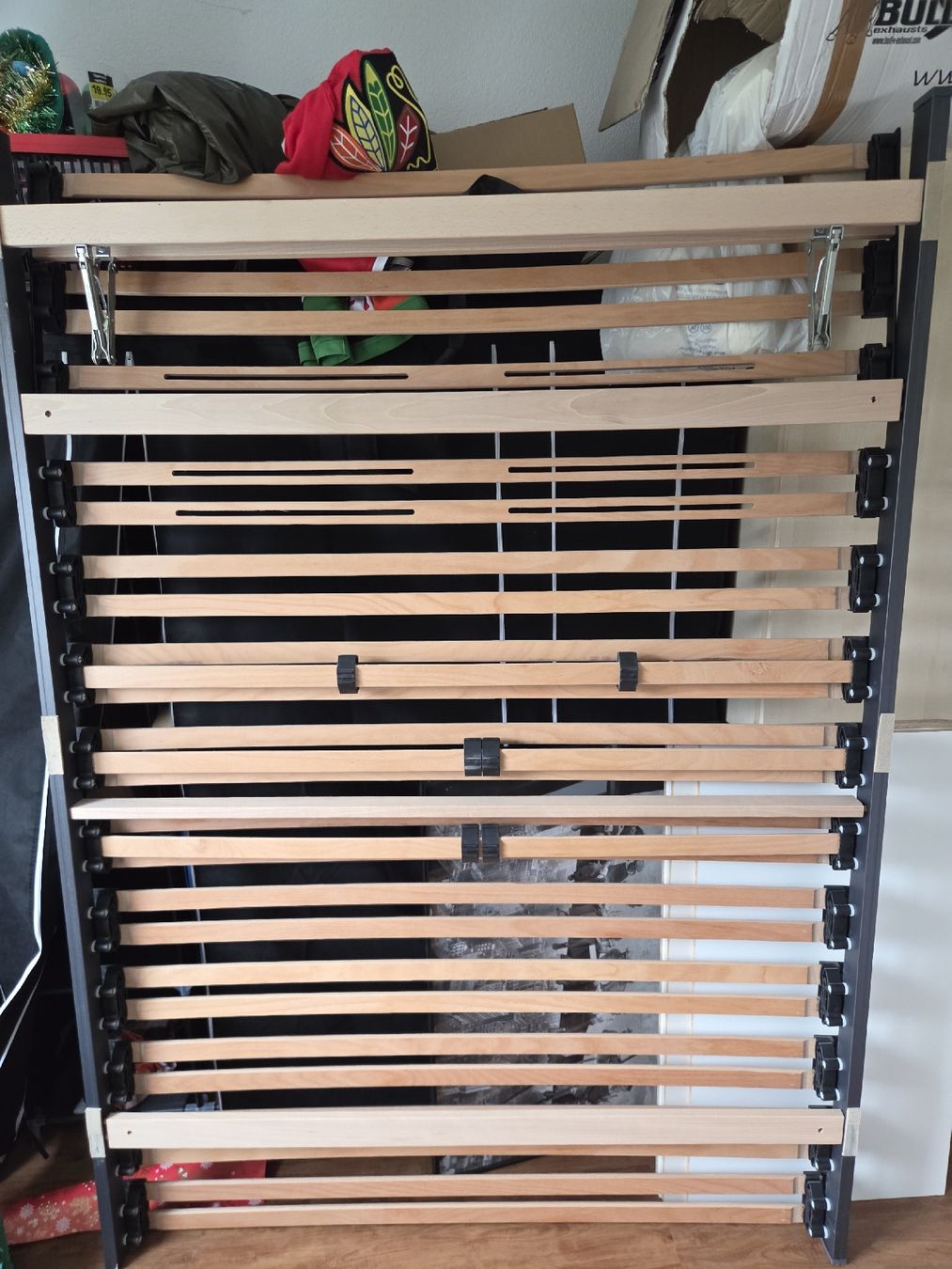 Lattenroste: Bett/Lattenrost – Gebraucht aus Rothrist von Puchmagnum