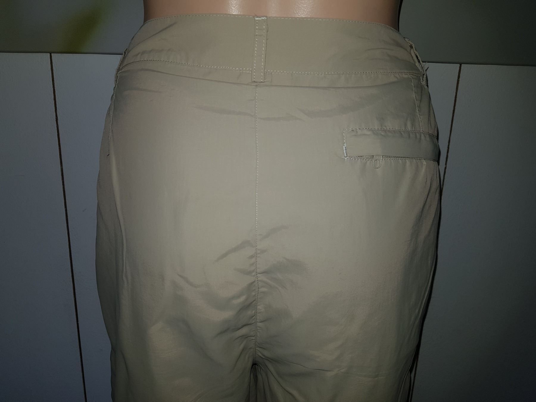 Pantaloni: Pantalon 3/4 TREPASS Taille XL – Usato da Cossonay-ville venduto da Super-Price-Quality 7
