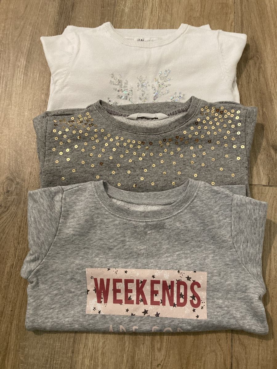 Lotti & Set di vestiti: 3 Mädchen Pullover (5-6 years)  – Usato da Ettingen venduto da mis_68gg