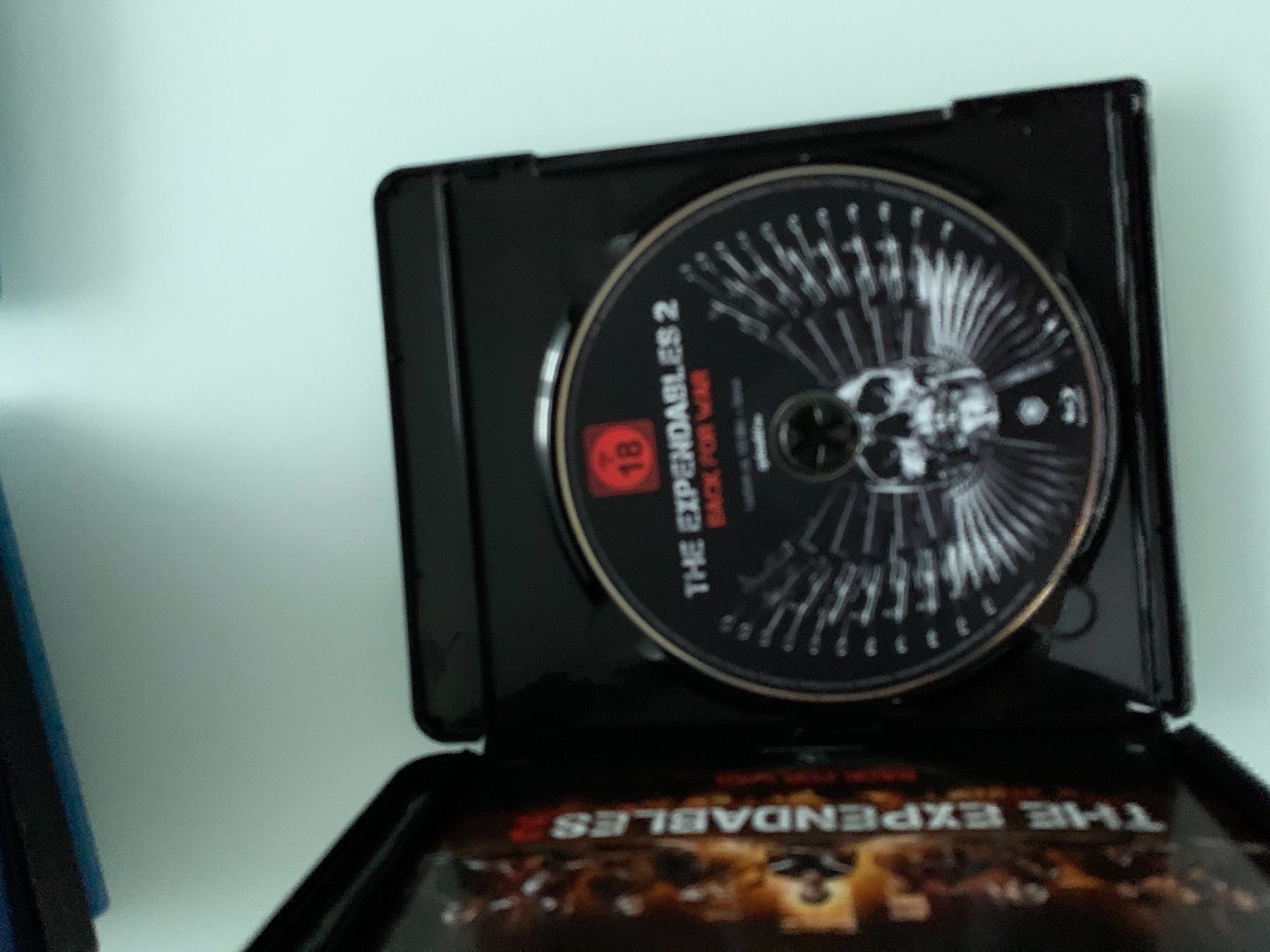 Alle DVDs: blu Ray expendables 2 – Gebraucht aus Goldach von ztp 1