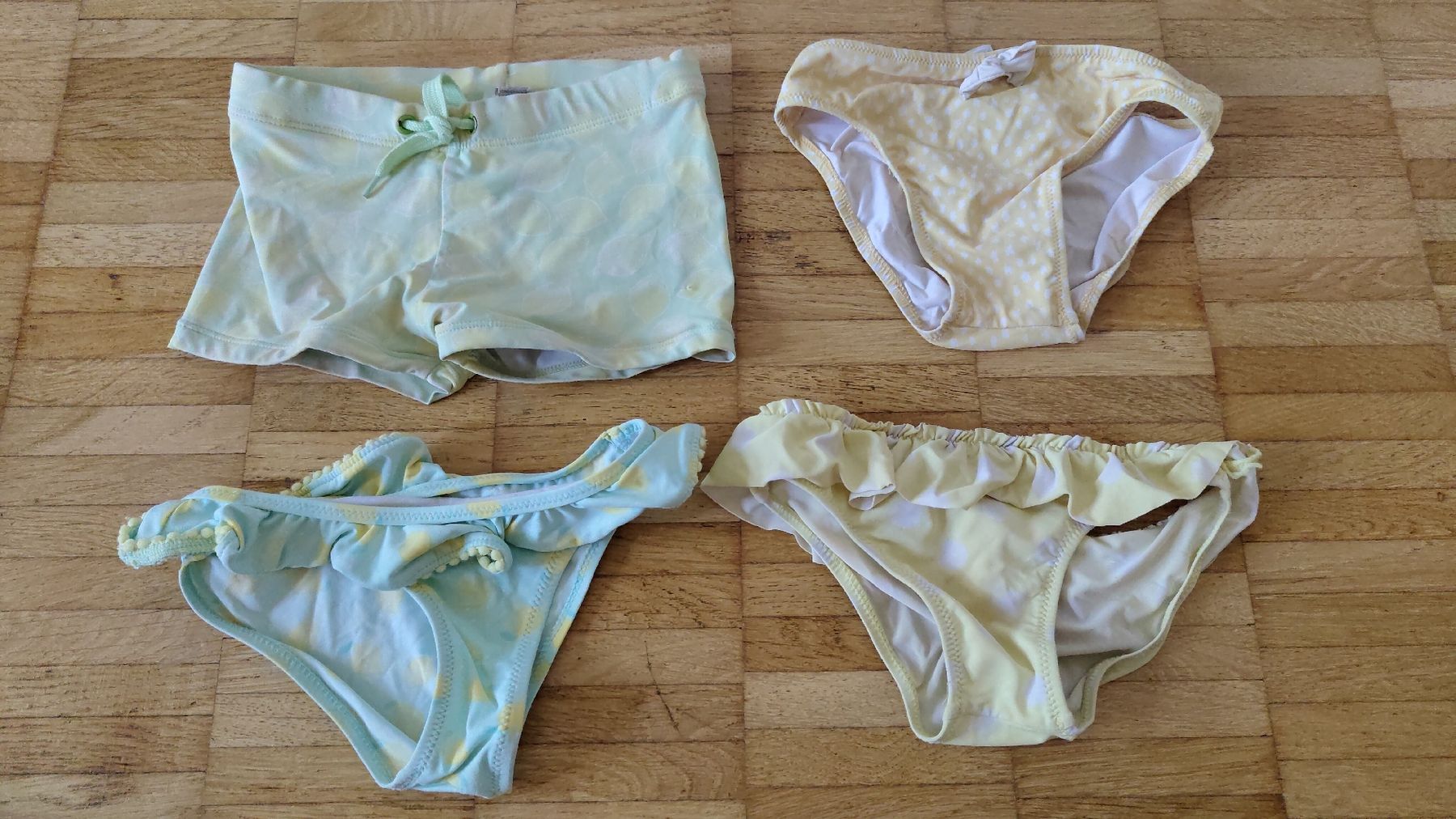 Costumi da bagno & Bikini: Badehose Grösse 3/4 neuwertig – Usato da Zürich venduto da binabachei