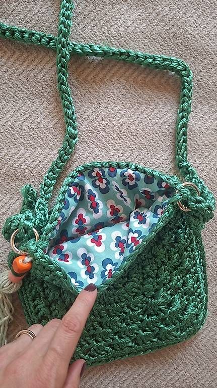 Borse da donna: Sac bandoulière en crochet  – Usato da Sion venduto da fre_cyc2 3