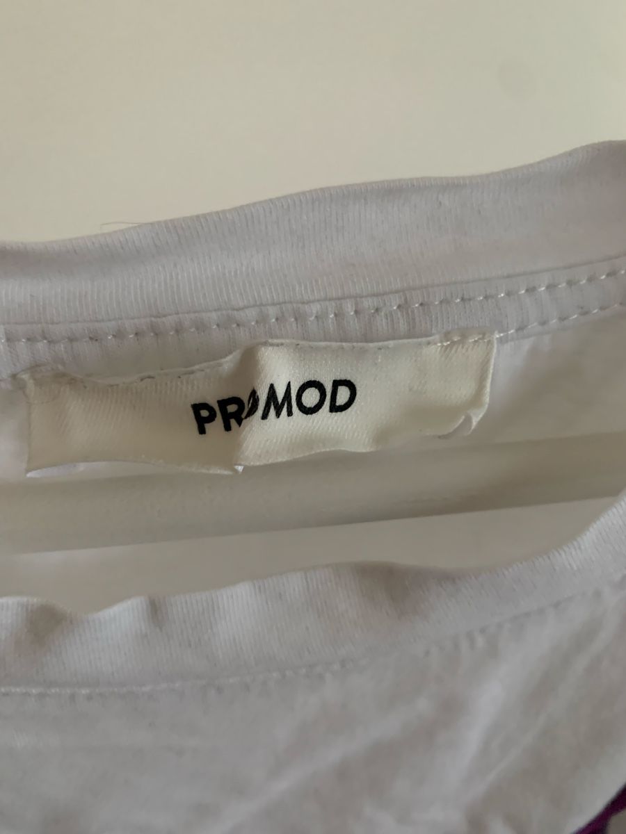 Promod T-Shirts: T-Shirt Promod impression – Gebraucht aus Prangins von val_2c72 2