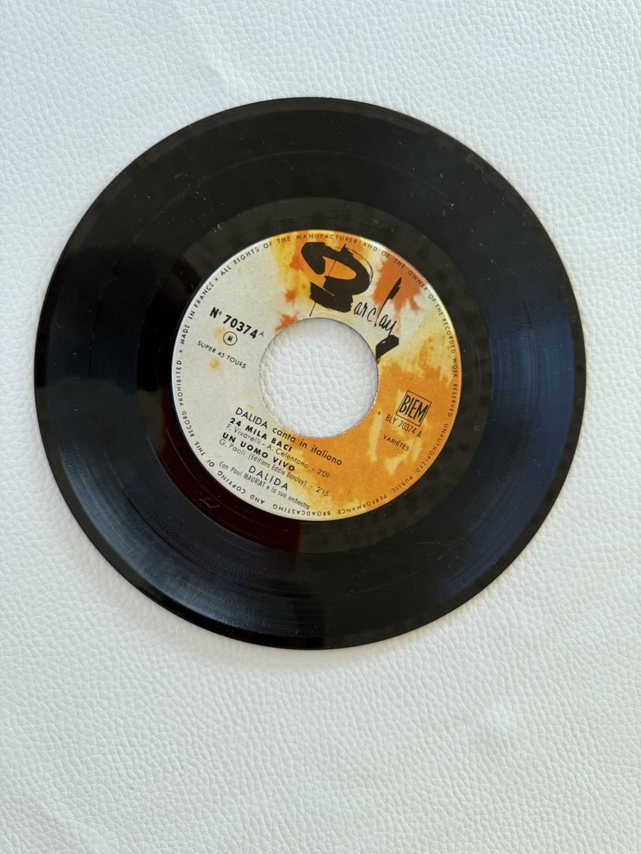 Dischi in vinile: Disque Dalida 45 Tour – Usato da Domdidier venduto da Watch3210 2