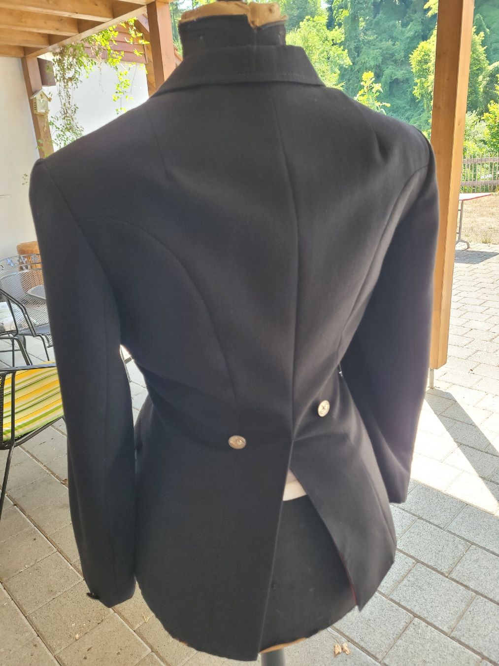 Giacche: Reitbekleidung Turnierjacket Grösse 38 mit rotem Innenfutter – Usato da Tegerfelden venduto da Tiggerfreund 2