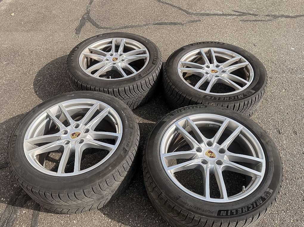 Cerchioni: Porsche Cayenne Original Felgen  – Usato da Hochdorf venduto da suvarnaphum