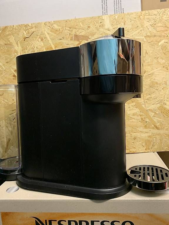 Kaffeemaschinen & Espressomaschinen: 2x Nespresso Vertuo Next – Gebraucht aus Richterswil von blondix 2