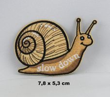 SCHNECKE - Aufnäher - Aufbügler - Stickerei - 7,8x5,3cm