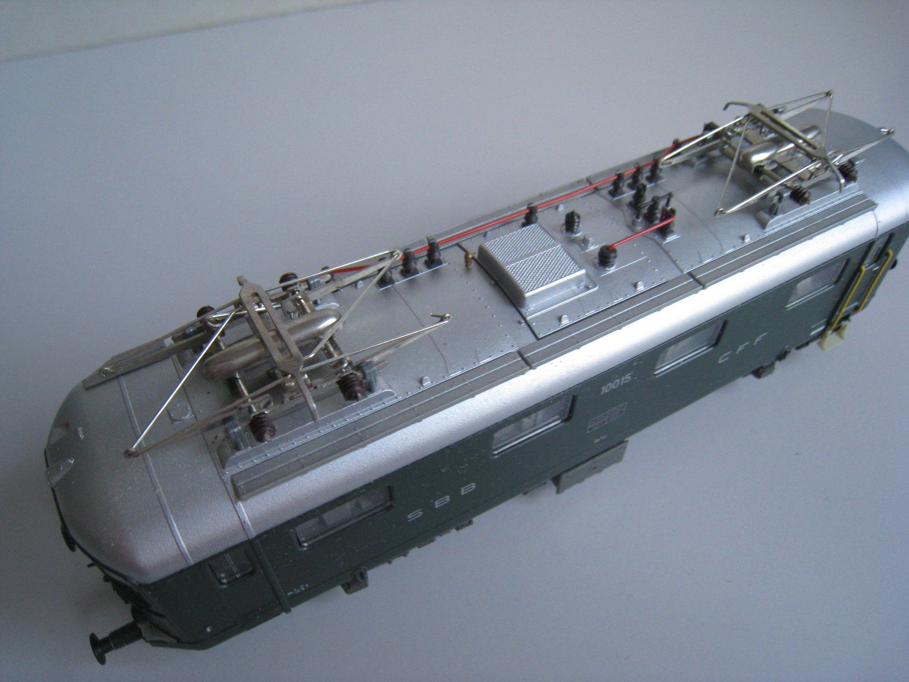 Trix Modellini di ferrovie: Trix Re 4/4 I 10015 Düsengitter grün, mit DDC Decoder, 22330 – Usato da Buchs ZH venduto da swiss-train 5