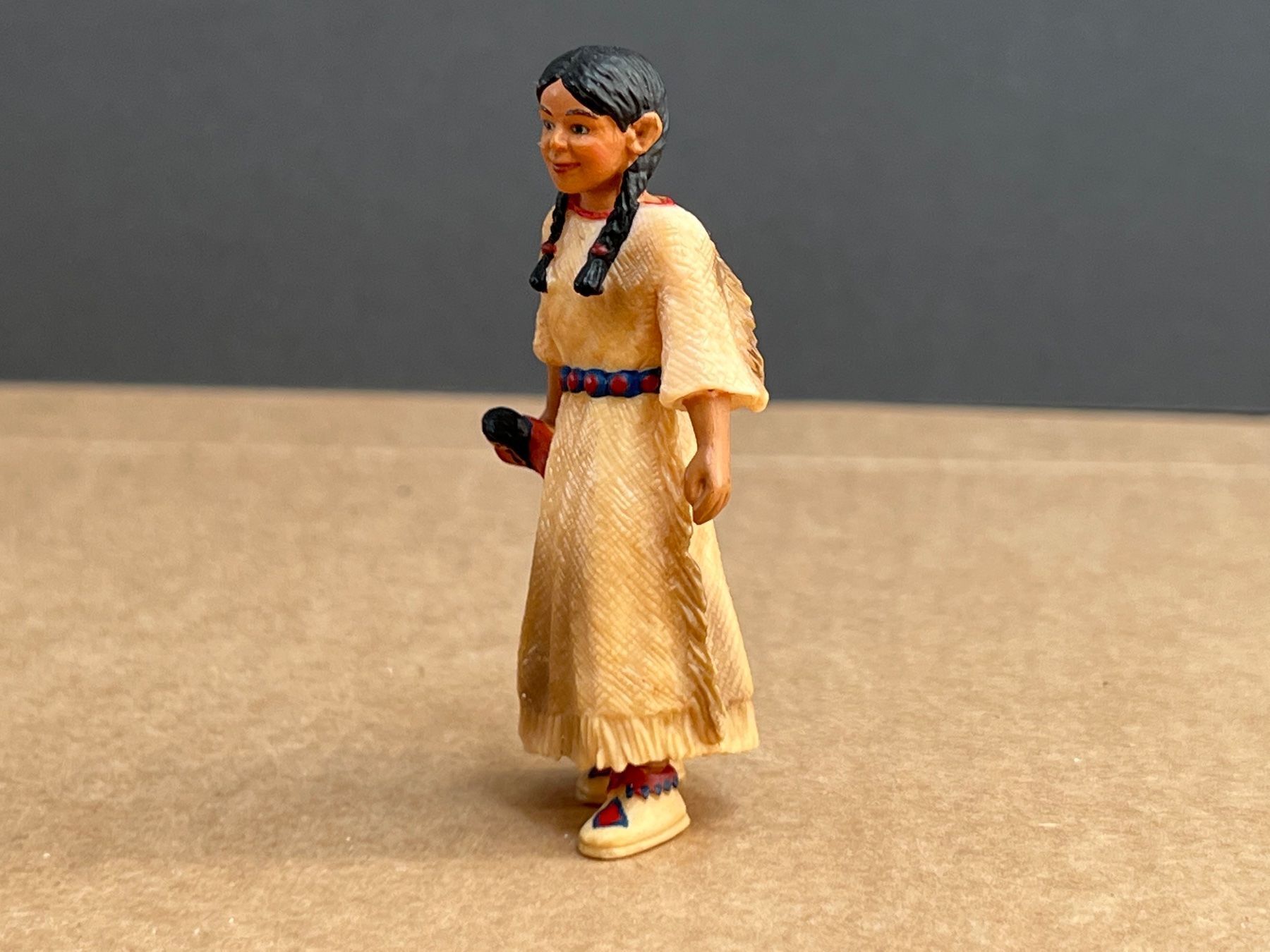 Schleich Statuette: Schleich 70306 Sioux Mädchen Indianer – Usato da Ennetbaden venduto da mapa05 5