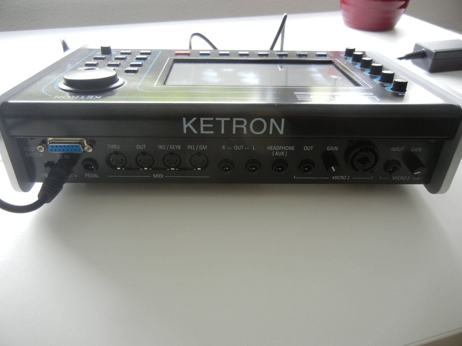 Ketron Lettore multimediale & Streamer: Ketron Lounge Multimedia Player mit SSD 240GB – Nuovo (secondo la descrizione) da Langendorf venduto da sonntag10 3