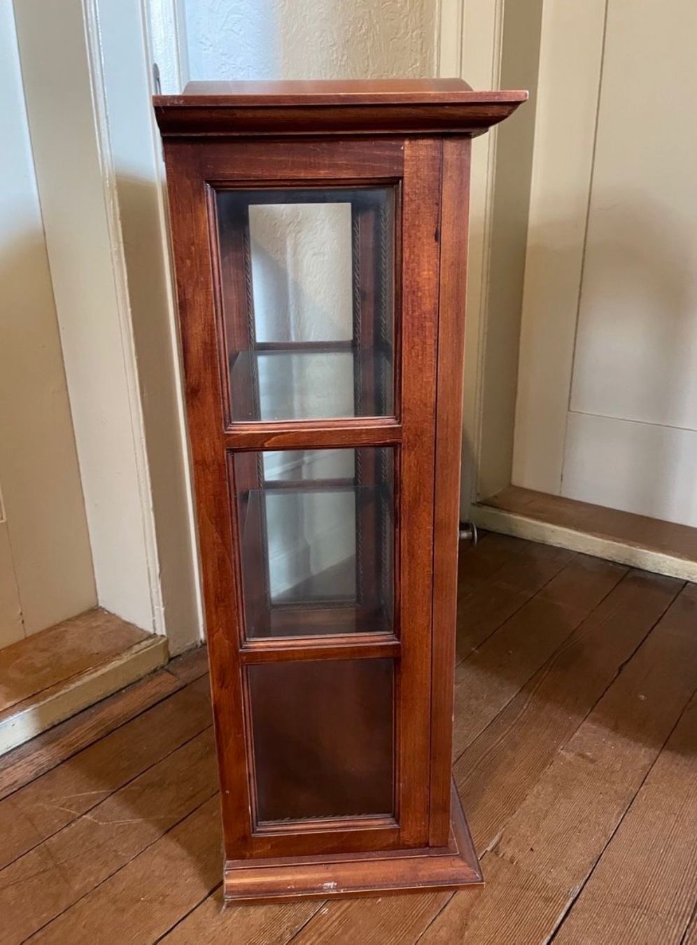 Vetrine: Antike Vitrine, Schrank – Usato da Zürich venduto da SerialHD 3