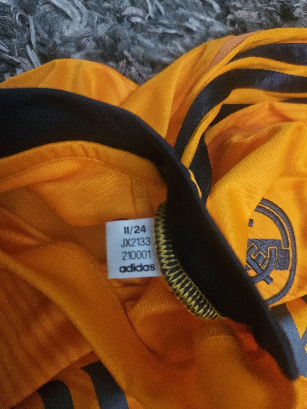 Adidas Canottiere & Pantaloni: Adidas Real Madrid Trikot Gr.M – Nuovo (secondo la descrizione) da Emmenbrücke venduto da TopGato 3