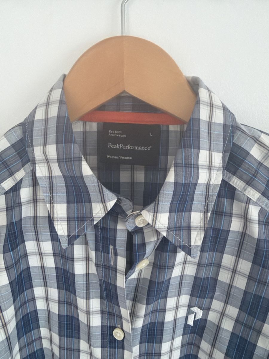 Peak Performance Camicette: Peak Performance leichtes Hemd L – Usato da Einsiedeln venduto da kalliopee 1