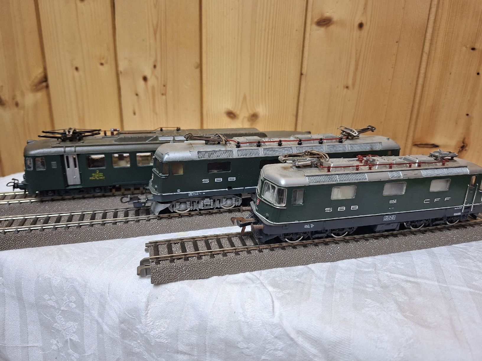 Modellini di ferrovie: SBB Loks Set, RBe 4/4, Re 6/6, Re 4/4 – Usato da Wädenswil venduto da mape40 1