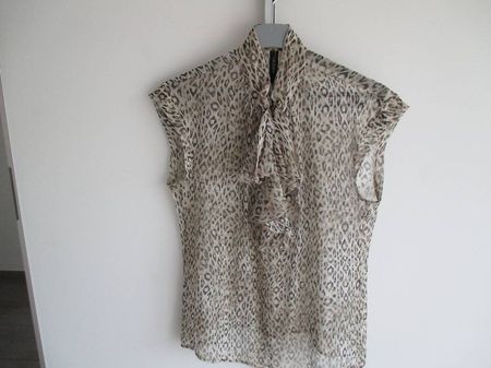Bluse Marc Cain, Tigermotiv olive mit Schluppe, Gr. 38/40