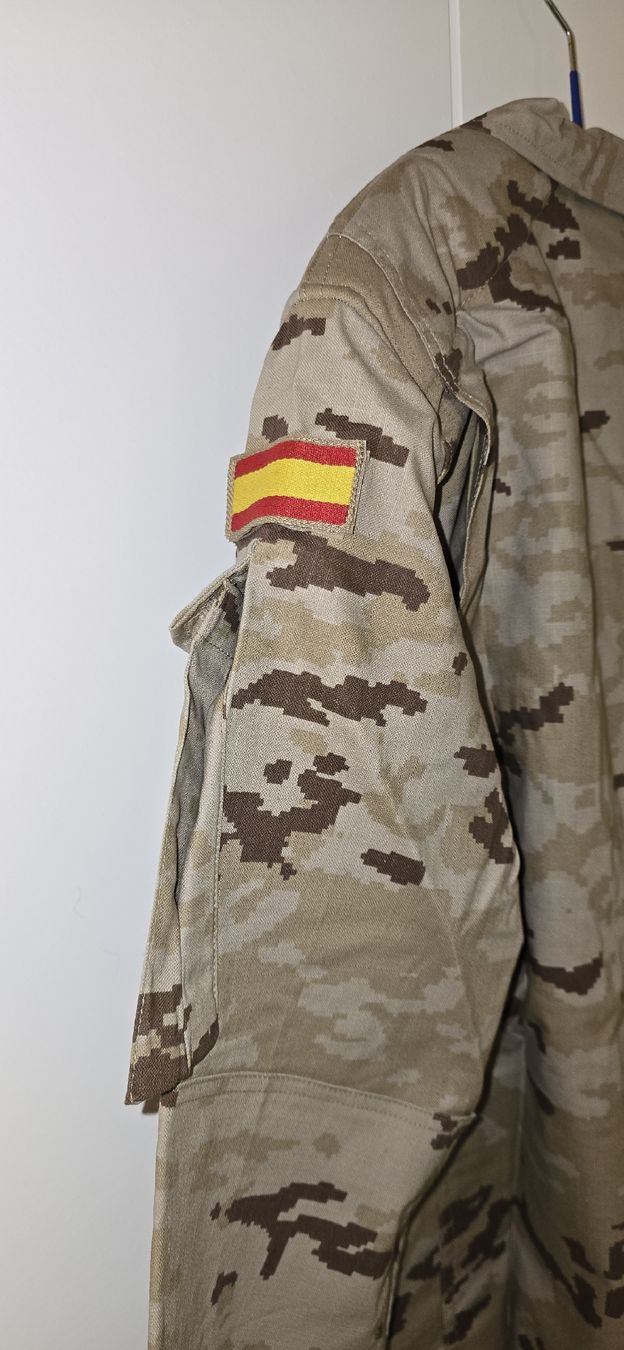 Uniformi: Original Spanische Armee Wüstentarn Uniform Set NEU – Nuovo (secondo la descrizione) da Schaffhausen venduto da aos_hv6l 4