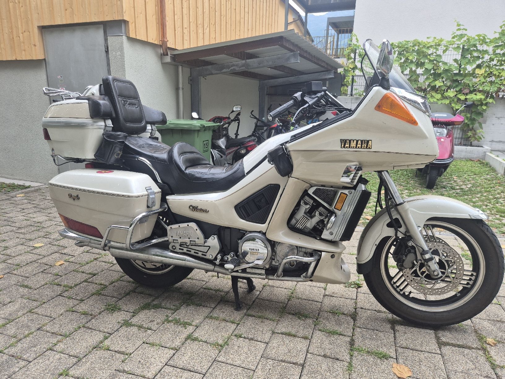 Yamaha Touring: Yamaha XVZ Venture Royale 1300 – Usato da Altdorf UR venduto da Kai_Imholz 2