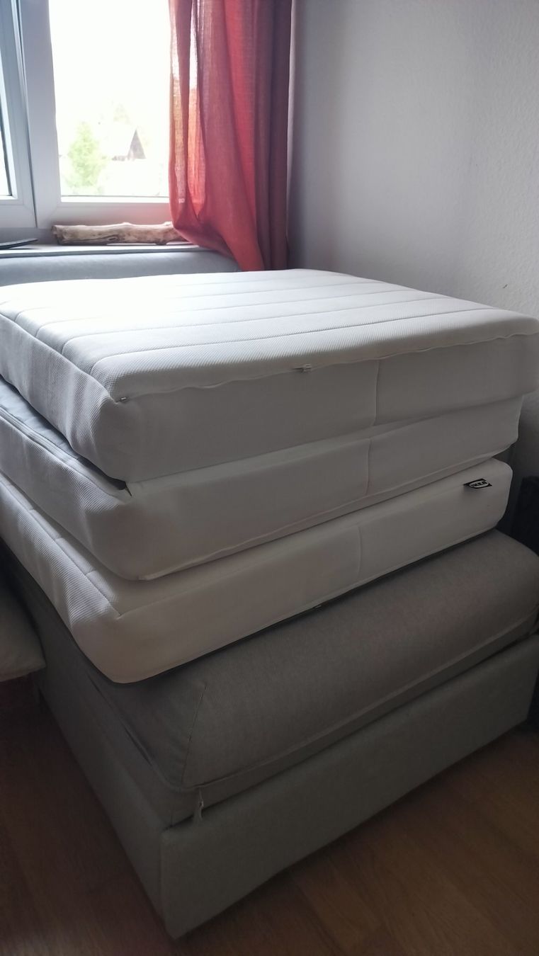 Ikea Divani: Schlafsofa VALLENTUNA + Topper VITHÄLL IKEA – Usato da Luzern venduto da cla_k79r 7