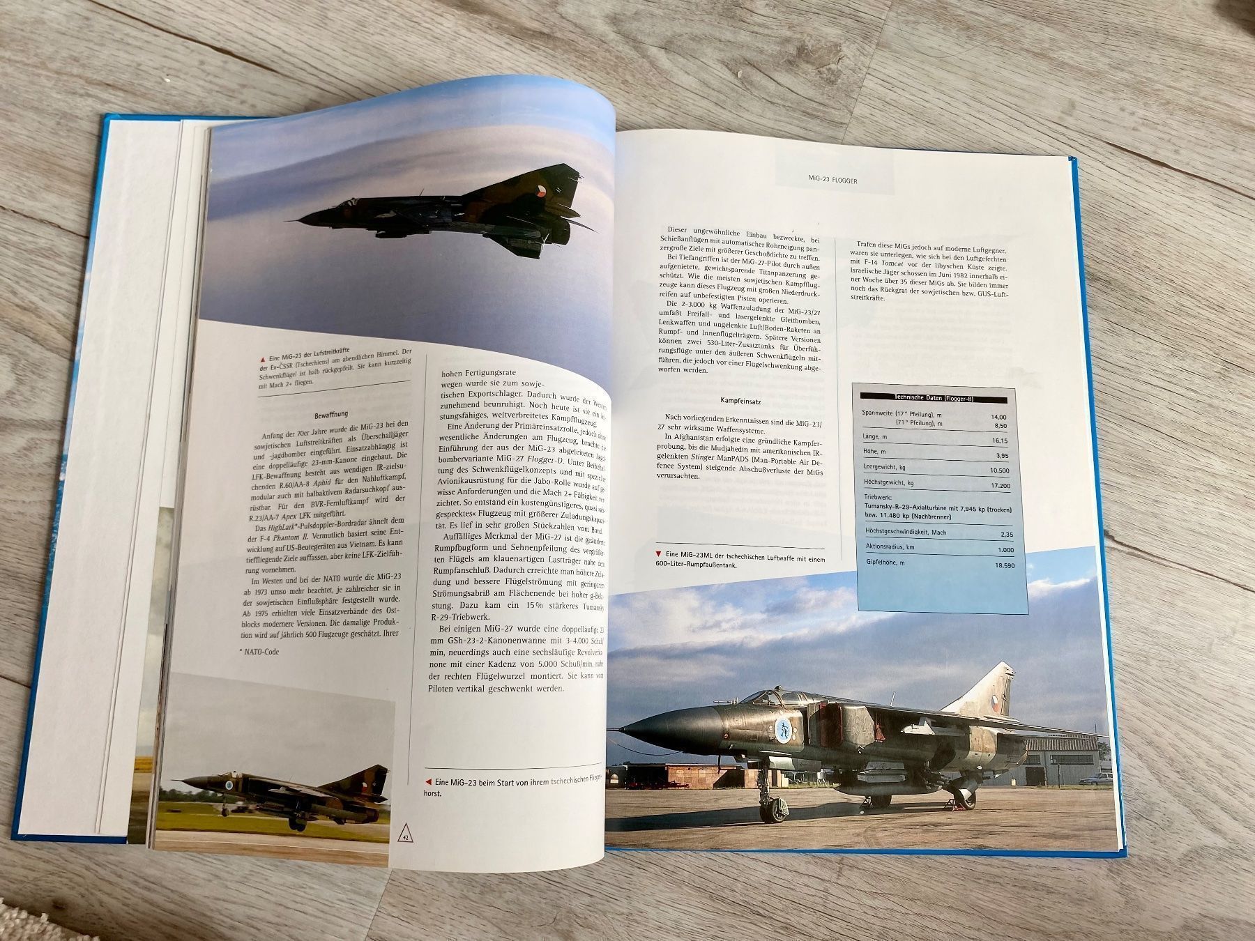 Bücher: TOP - Buch HIGH-TECH FLUGZEUGE – Gebraucht aus Rickenbach b. Wil von sunneschii_ 4