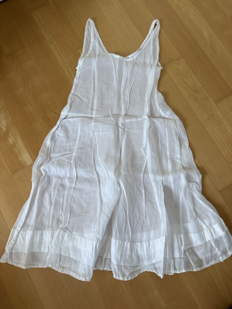 Altra biancheria intima: Unterkleid – Usato da Oberrieden venduto da Allesundanderes