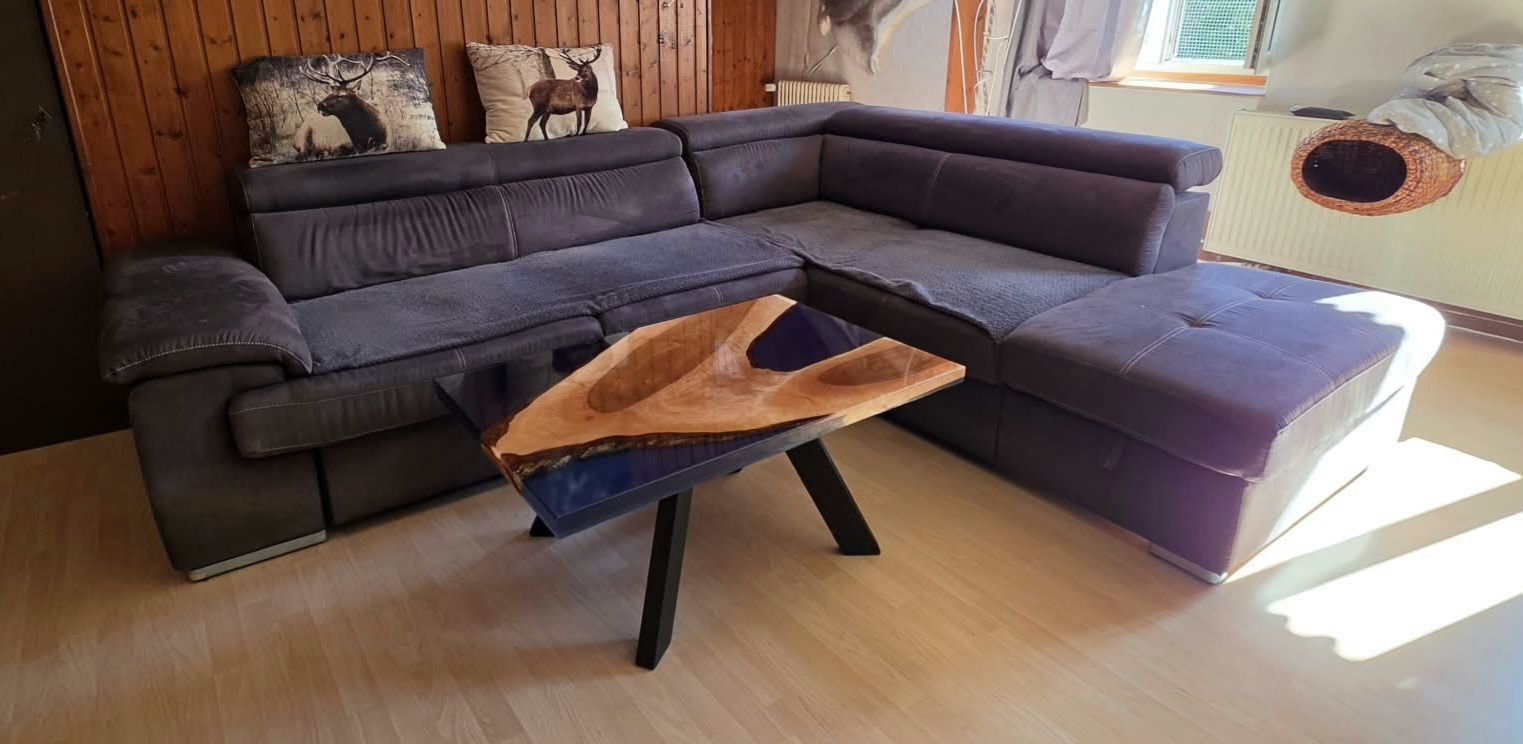 Tavoli: Table basse bois massif et résine epoxy – Usato da LE SENTIER venduto da mini-moi 2