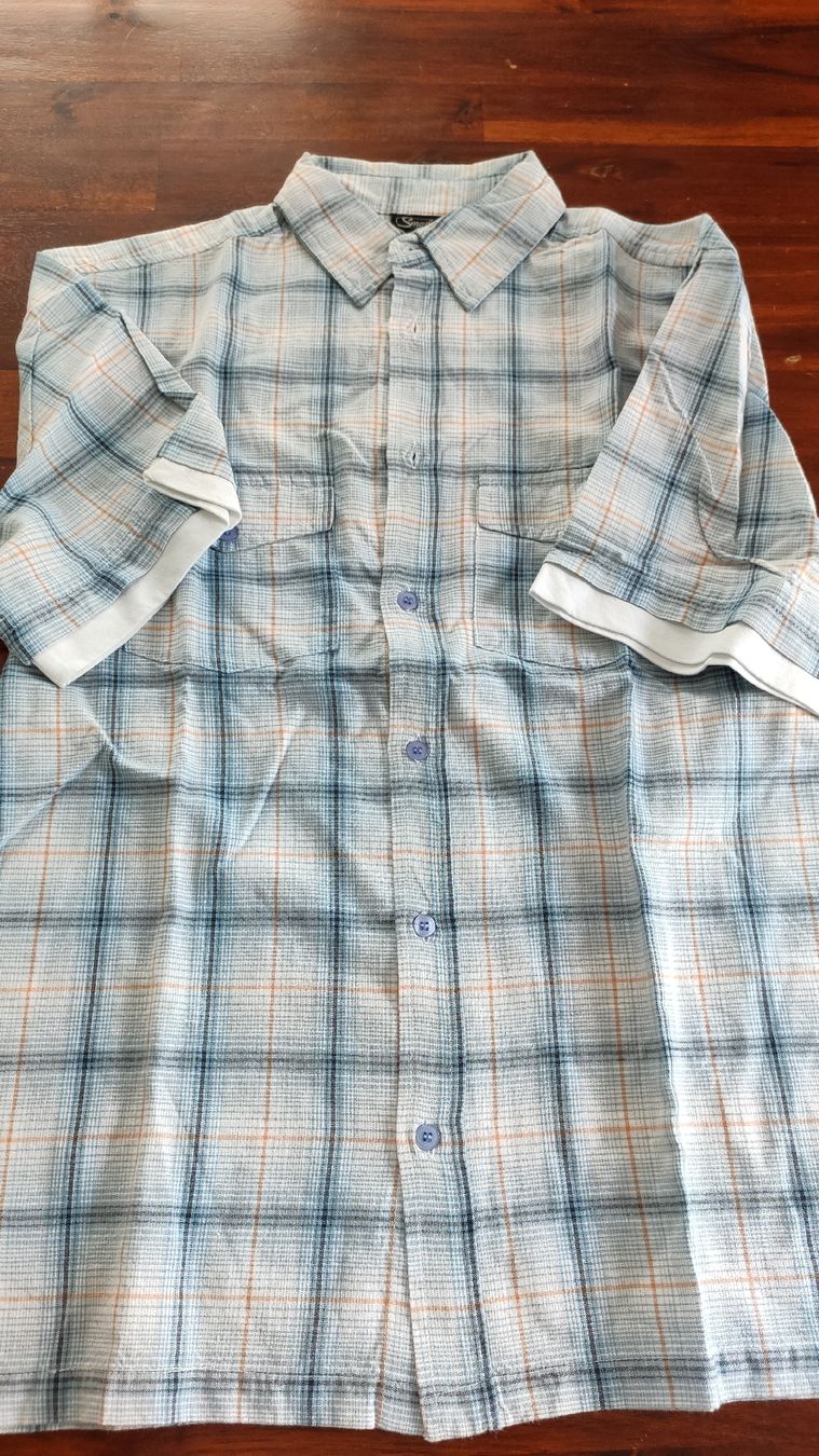 Camicie, T-shirt & Polo: Hemd, 100% Baumwolle, Grösse 164 – Usato da Wohlen AG venduto da art_9qvl
