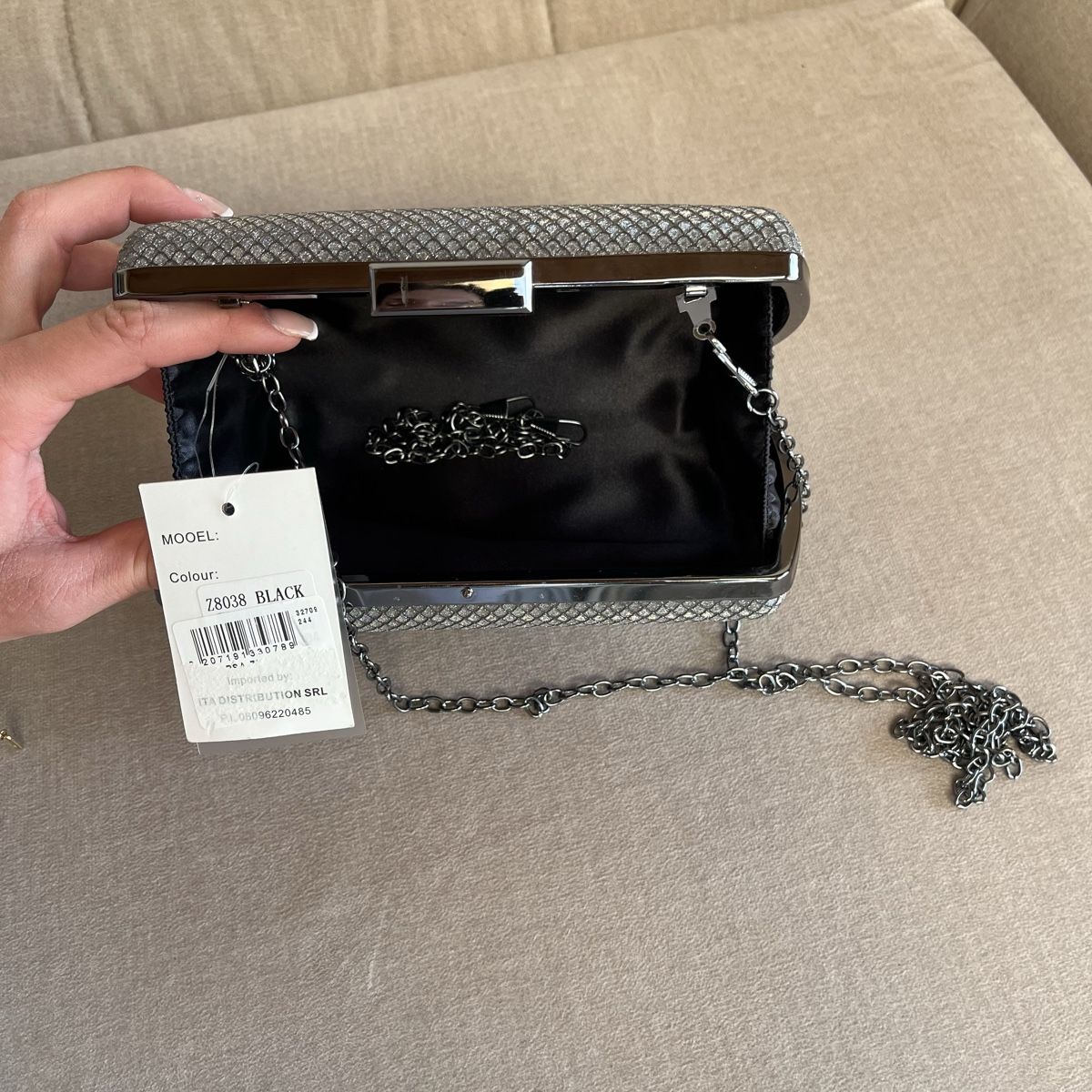 Borse da donna: Silberige Handtasche mit Glitzer – Nuovo e nell'imballaggio originale da Cunter venduto da tiramisuuu_ 2