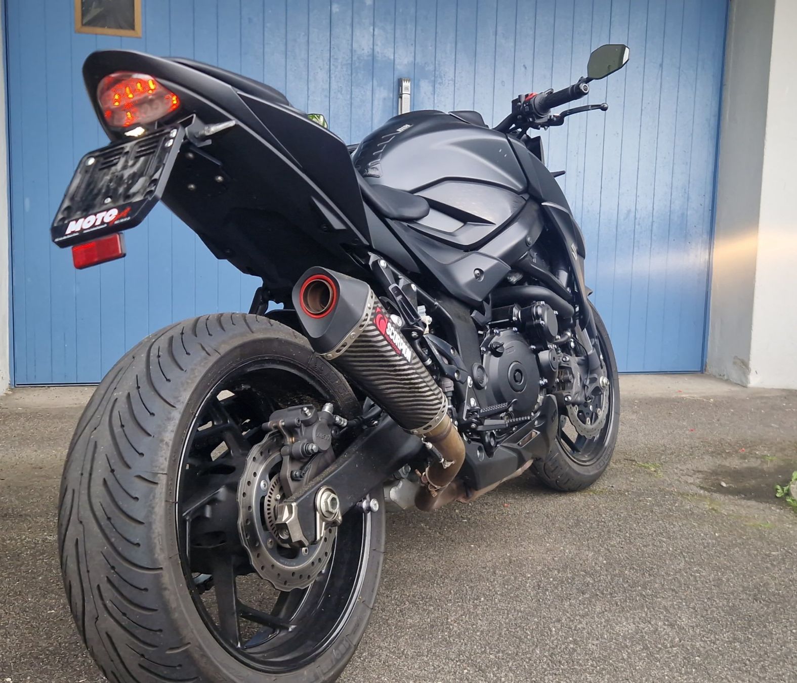 Suzuki Strada: Suzuki GSX S 750 – Usato da Dietikon venduto da nic_7slq 4