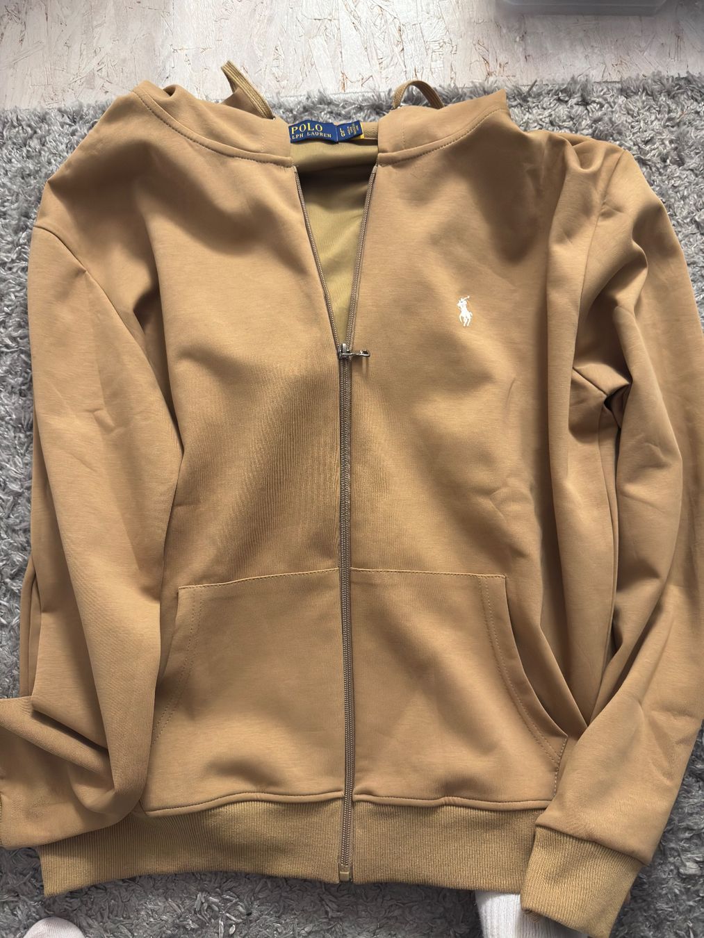 Ralph Lauren Pullover & Sweatshirts: Ralph Lauren Zipper ungetragen – Neu (gemäss Beschreibung) aus Römerswil LU von oli_9hd5 2