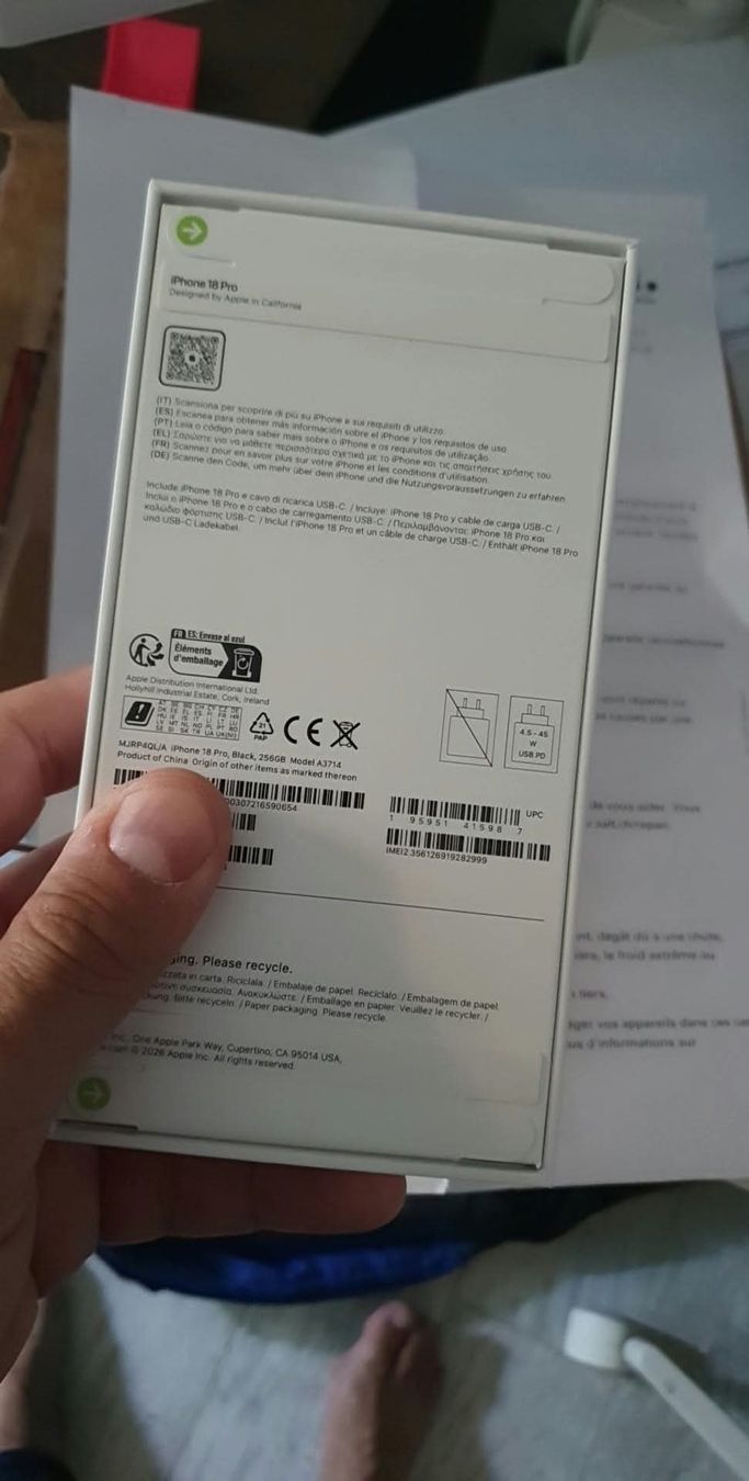 Apple Handys / Smartphones: IPhone 18 pro 256 neuf neue – Neu und originalverpackt aus Savièse von Hamprecht 2