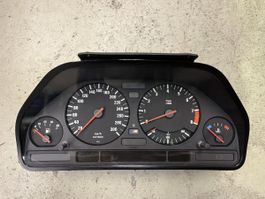 BMW e34 M5 Tacho