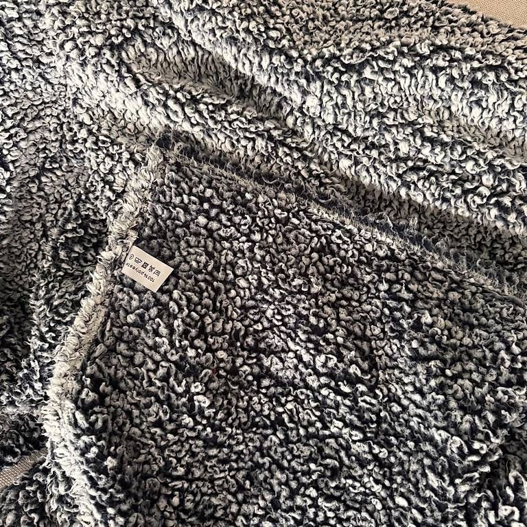 Decken: Polyester Kuscheldecke – Gebraucht aus Solothurn von Juliasju 3