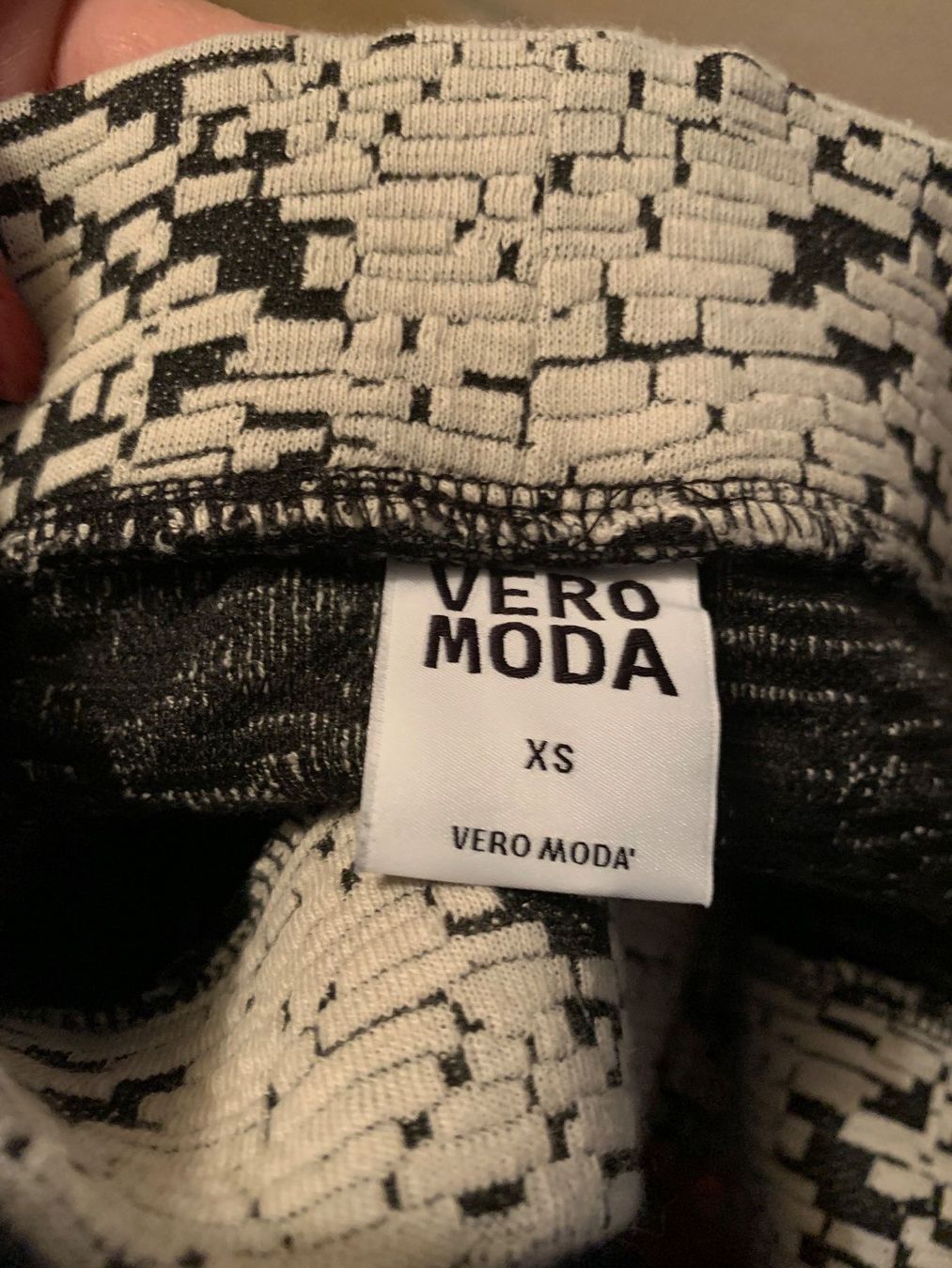 Vero Moda Gonne: Jolie jupe Vero Moda t. xs – Usato da MEYRIN venduto da Gwendo10 2