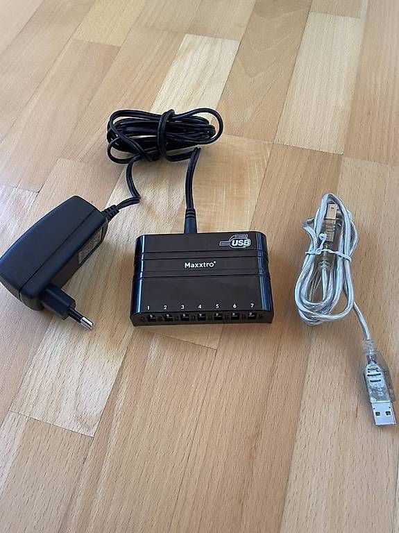 Hub & Switch: HUB avec 7 prises USB supplémentaires – Usato da Treyvaux venduto da Jujud 3