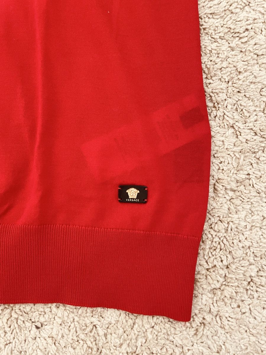 Versace Maglioni & Felpe: Versace Rollkragenpullover, rot, Grösse 50, Neu – Nuovo (secondo la descrizione) da Basel venduto da MarkenundKleidung 2