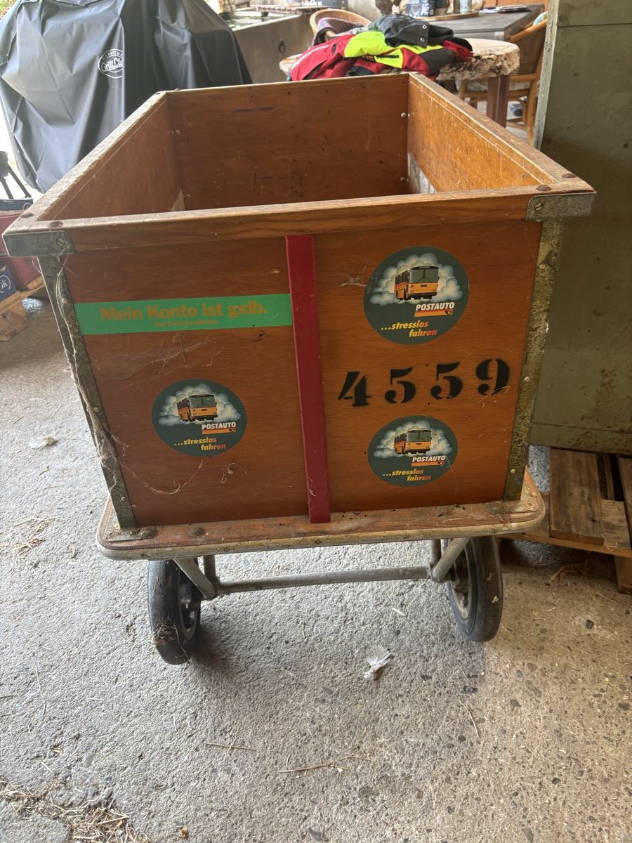 Eléments de bureau: Chariot PTT – D'occasion à Heitenried par Petize 2