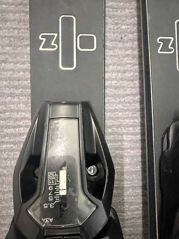 Sci: ZAI Premium Ski 165 cm mit Tyrolia GripWalk Bindung  – Usato da Sursee venduto da pilatus.sport 2