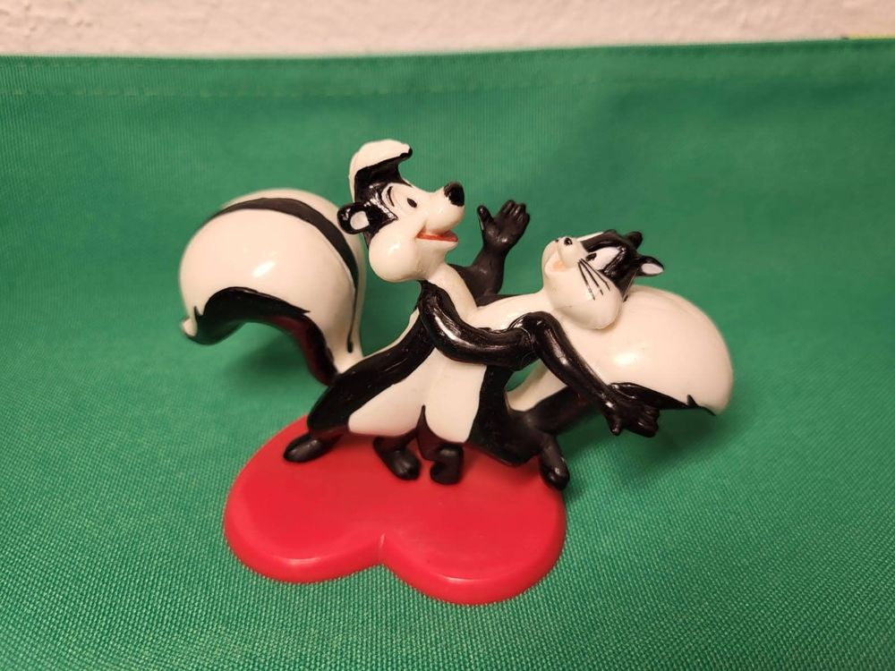 Vase Céramique Pepe Le Pew & Pénélope - Warner Bros Looney Tunes 1997 - Occasion (abîmé)