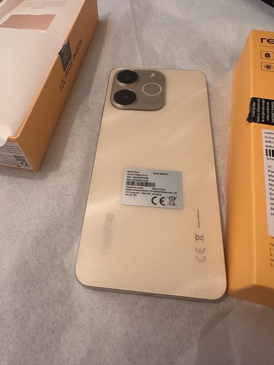 Smartphone Realme Note 70T Beach Gold 4 Go 64 Go neuf (Neuf avec ...