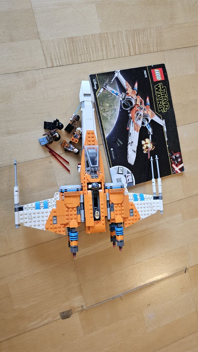 Lego Kit di costruzioni: Lego Star Wars 75273 Poe Damerons X-Wing – Usato da Hinwil venduto da Manife