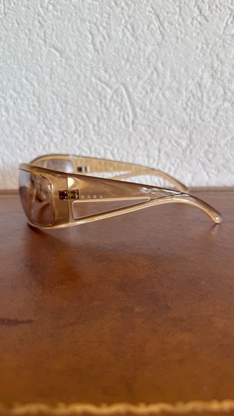Prada Brillen & Gläser: Lunettes de soleil Prada – Neu (gemäss Beschreibung) aus Bulle von Math2601 1