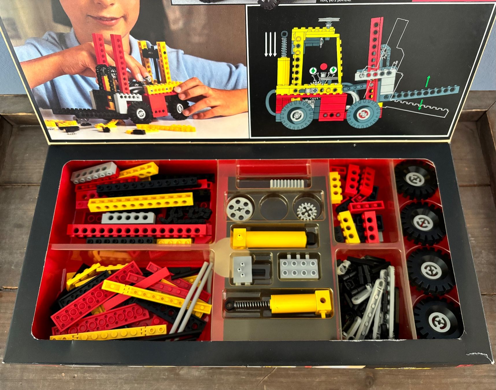 Lego Jeux de construction: LEGO Technic 8843 Gabelstapler aus 1984 – D'occasion à Luzern par celine7373 2